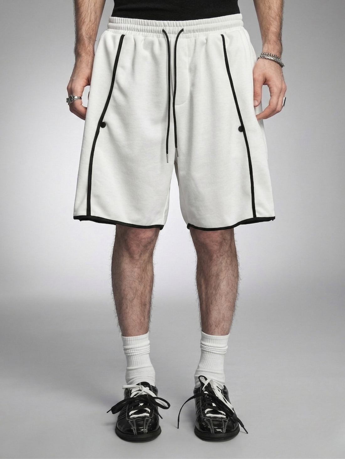 Classique Piping Shorts