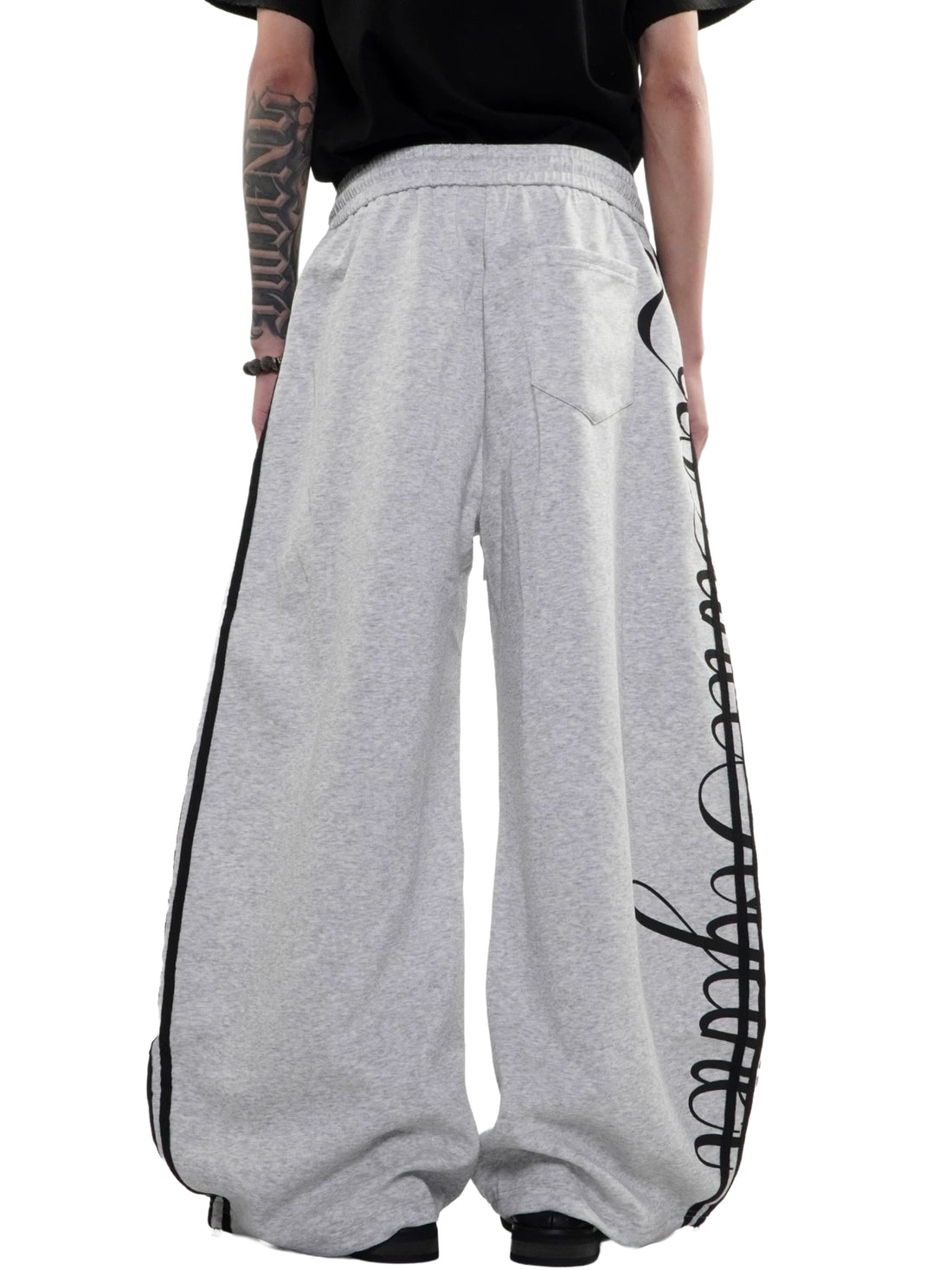 1411 SIGNATURE SWEATS (Pre-Launch)