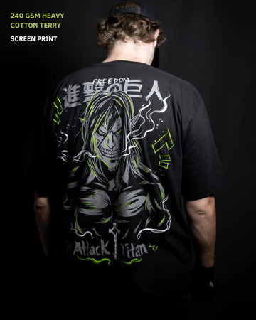 The Ulimate Weapon // Screen // Oversized T-shirt